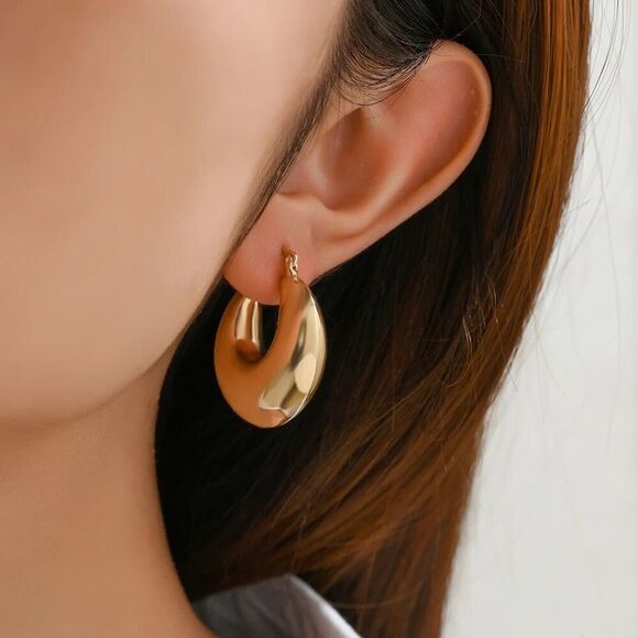 Golden Small Chunky Round Hoop Earrings - Picture 2 of 2